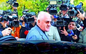 Mitica Dragomir a scapat de inchisoare