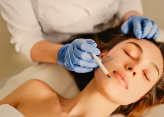 3.281 de flacoane cu botox, ascunse în microbuz, descoperite la Calafat