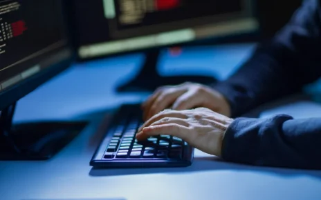 Atacuri cibernetice în creștere: companii și guverne se grăbesc să remedieze vulnerabilitățile PHP