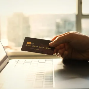Cum să verifici o donație online înainte să trimiti bani?