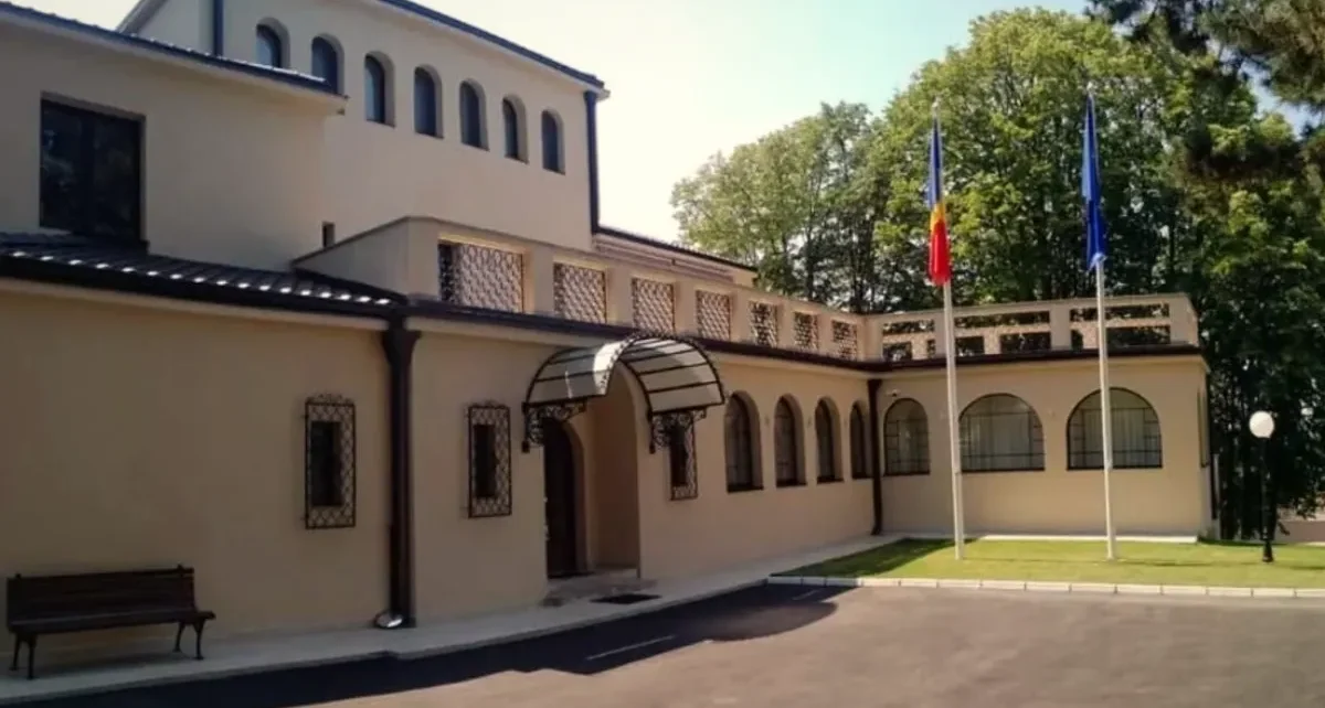 Ministrul de Externe din Serbia este suspectat de obstrucționarea alegerilor