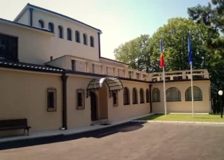 Ministrul de Externe din Serbia este suspectat de obstrucționarea alegerilor