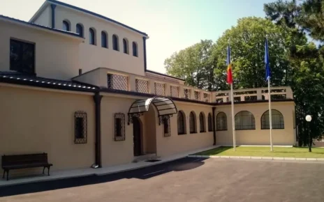 Ministrul de Externe din Serbia este suspectat de obstrucționarea alegerilor