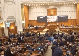 Tinerii angajați ar putea primi 600 de lei lunar pentru chirie și reduceri de 50% la transport